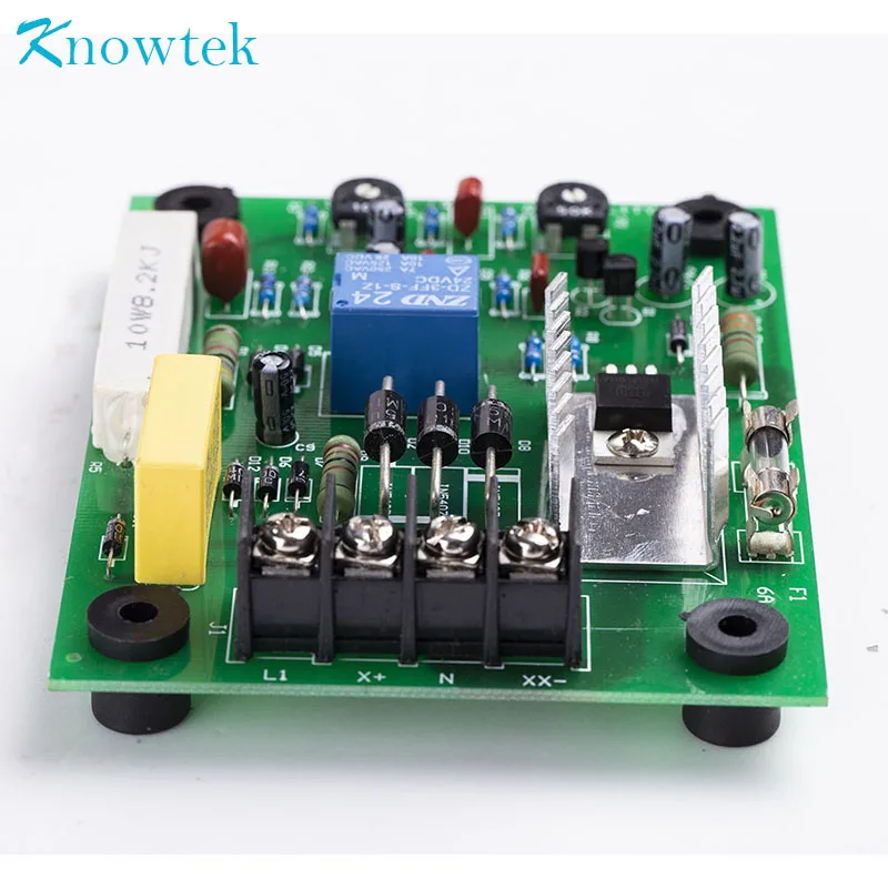 Универсальный 15A бесщеточный автоматический регулятор напряжения AVR 704 для
