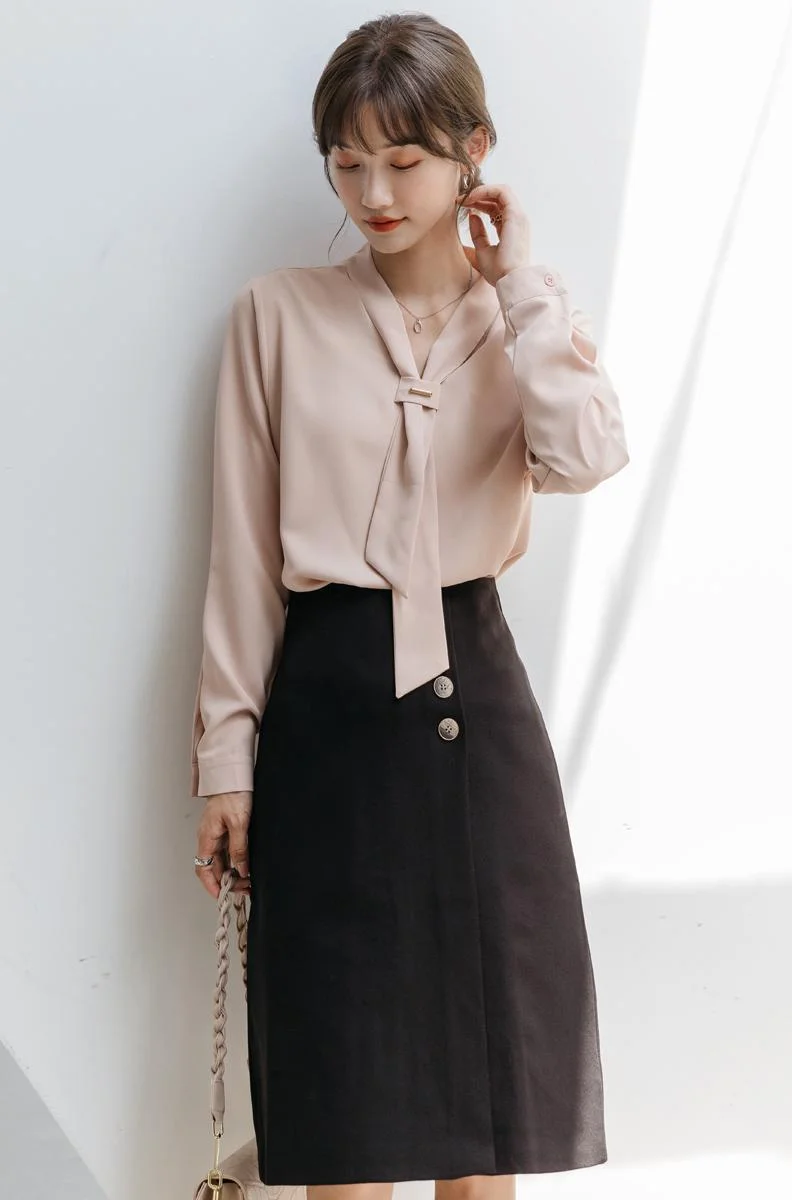 

Women's Blouses Chiffon Shirts Fashion Top Casual Shirt Long Sleeve Summer Blouse Loose Button Lady V-neck Tops Plus Size 20116