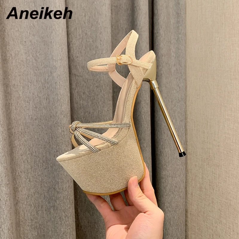 

Women's Shoes