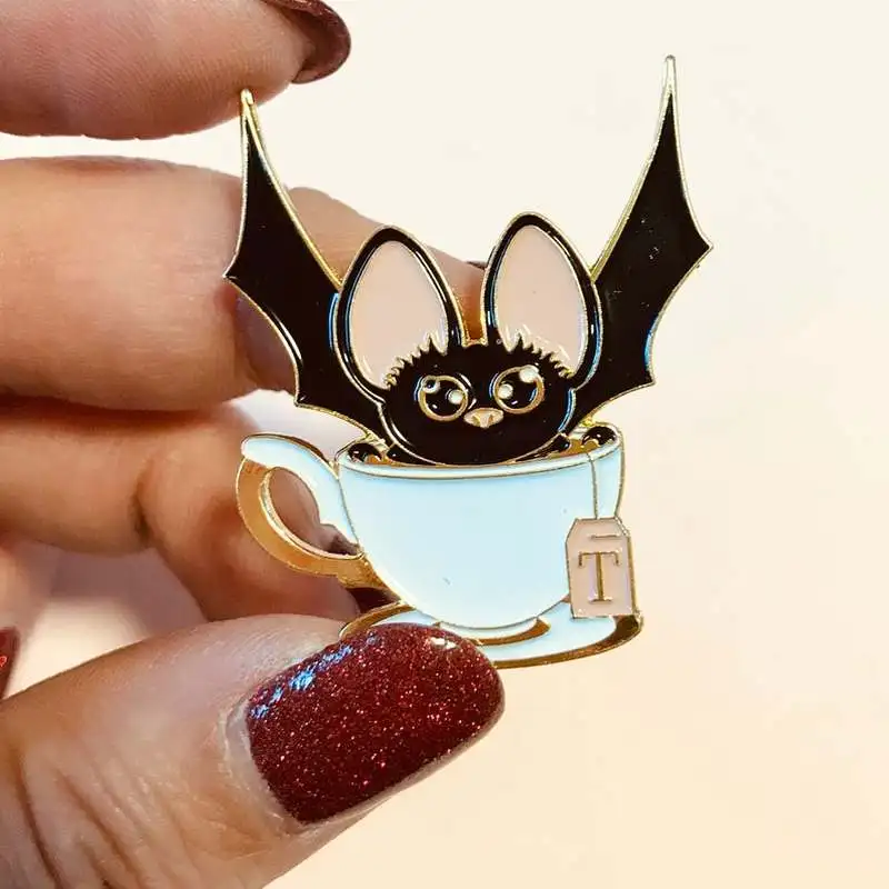 Распродажа мягкие эмалированные булавки в виде летающих животных из