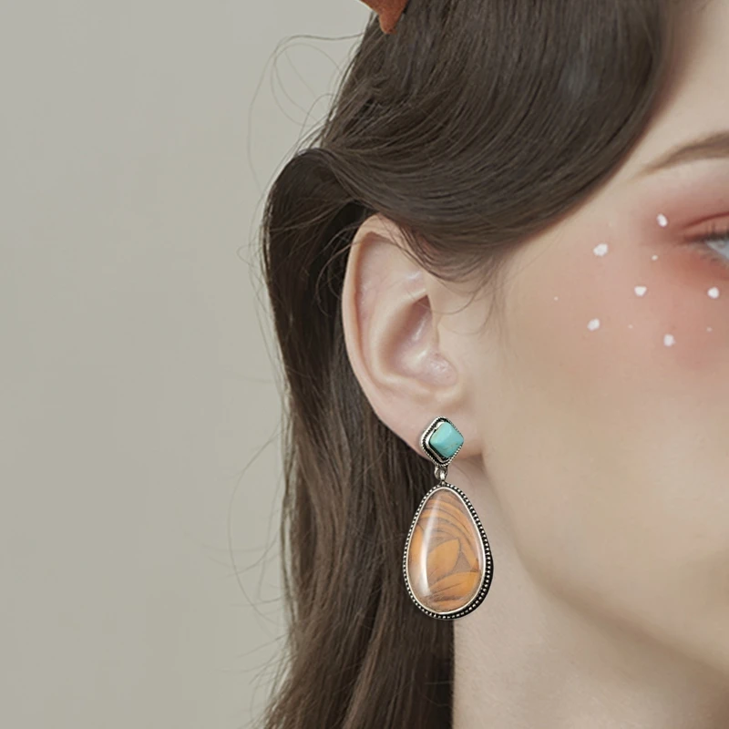 

Retro And Elegant Drop-shaped Flower Earrings Ladies Temperament Earrings Party Jewelry Earrings Give Gifts