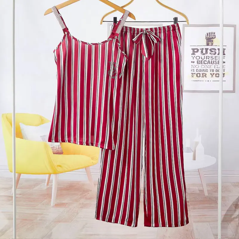 

Sexy Sleepwear Women Silk Homewear Letter Rhinestone Pajama Sets Spaghetti Strap Design Summer Satin Pijamas Short Two Piece Set