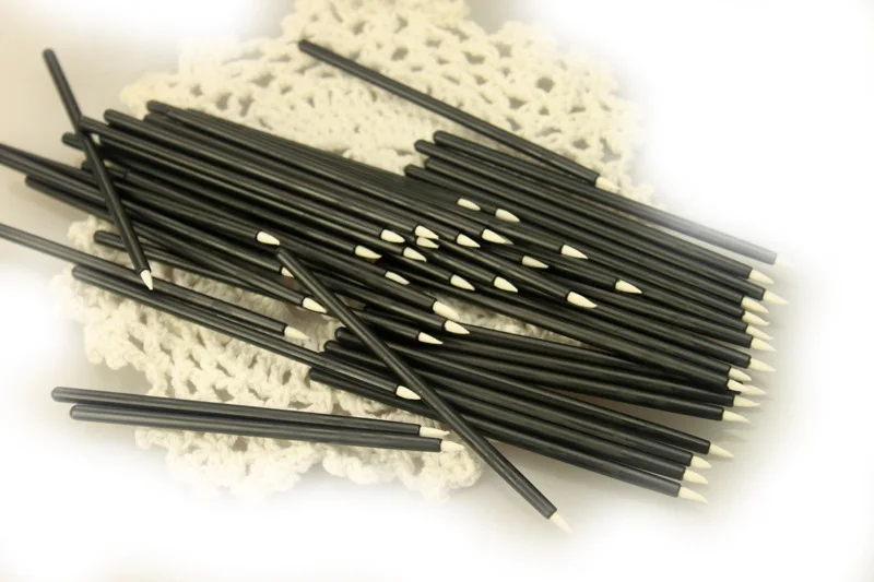 

Cool 50/100 PCS Disposable MakeUp Lip Brush Lipstick Gloss Wands Applicator Make Up Must-Have Cosmetic Tools