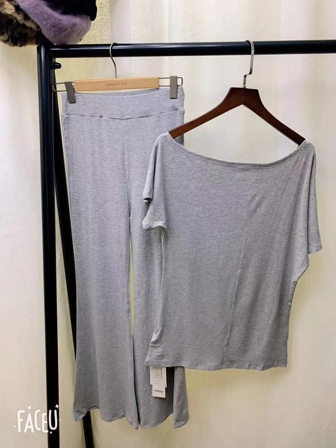 Traje de 2 piezas para mujer, camiseta de manga larga, pantalones, S-Xl, Primavera, nuevo
