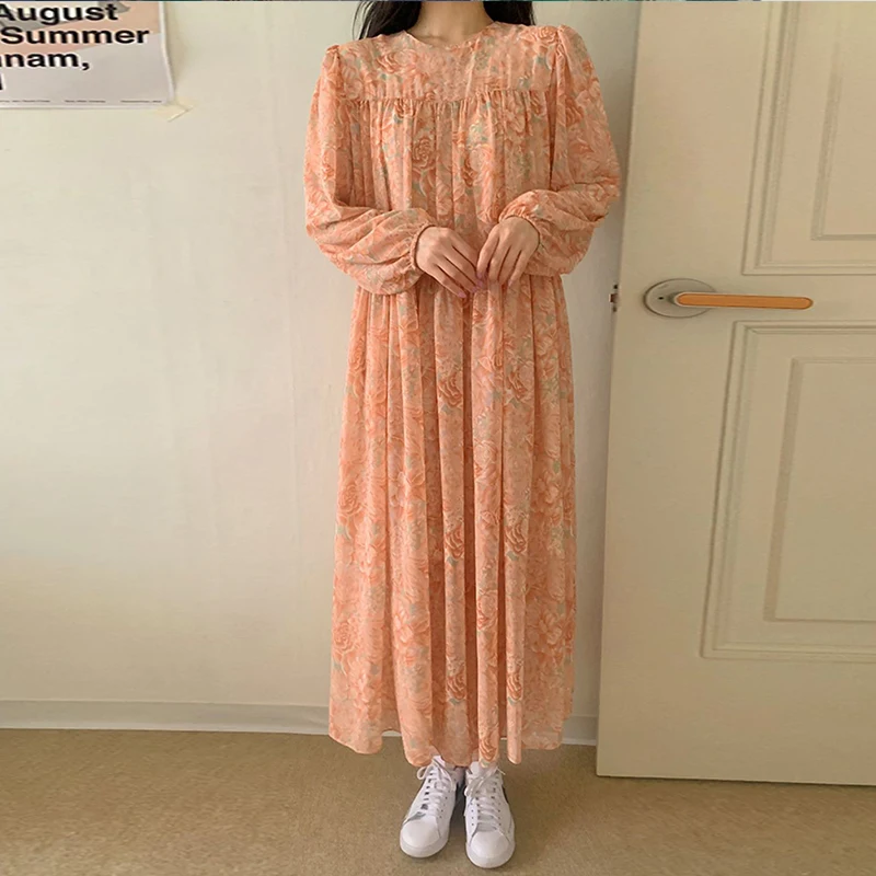 

2021 round neck loose sweet flower dress women