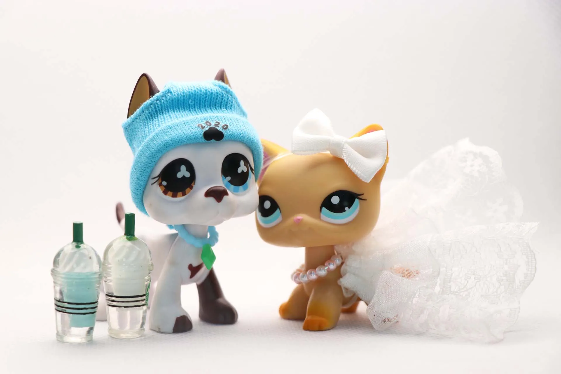 Pet Shop Littlest мини большое немецкий дог с голубыми глазами щенок #577 короткошерстной