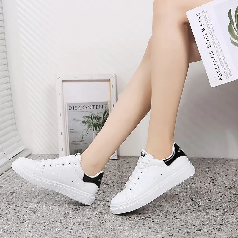 

Fashion Women's Platform Shoes Height Increasing Woman Casual Loafers Comfortable Soft Bottom Student Skateboarding Sneakers