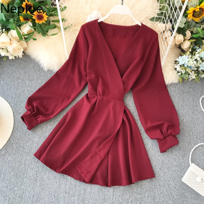 Женское вечернее платье в стиле ретро облегающее с v образным вырезом и длинным