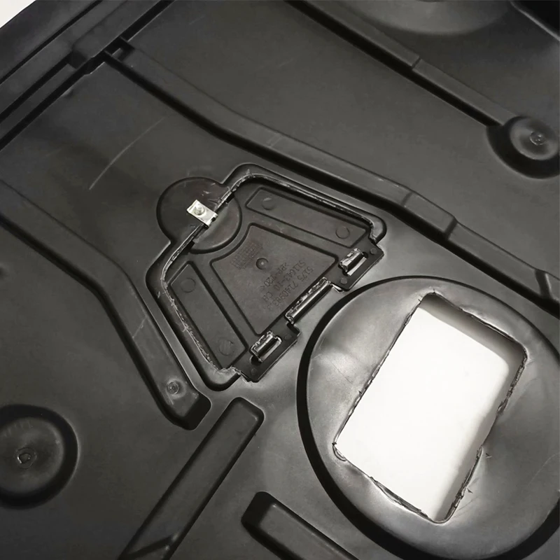 

Front Center Radiator Support Undercar Engine Splash Shield 51757129341 For BMW E90 E90N E91 E91N E92 E92N 318i 320i 325i 330i