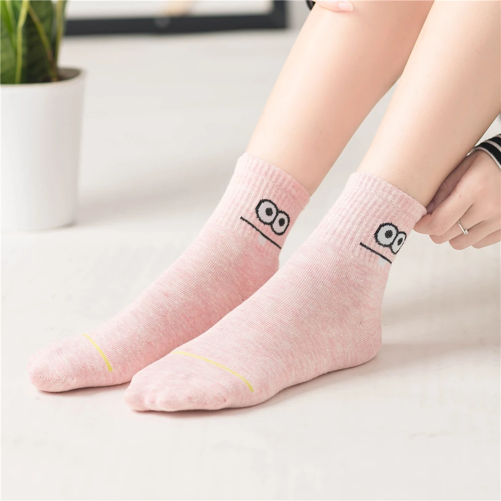 Счастливые женские забавные носочки с выражением языка Харадзюку кампус носки
