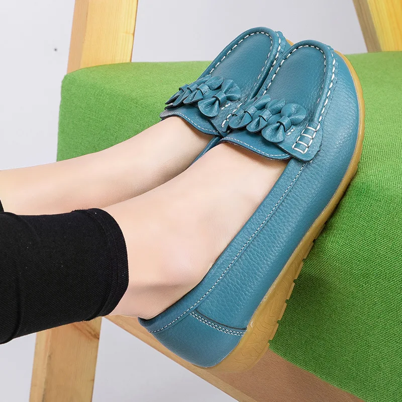 

Shallow mouth women's single shoes mid-heel leather shoes dance shoes middle-aged bow knot wedges mother shoes soft sole