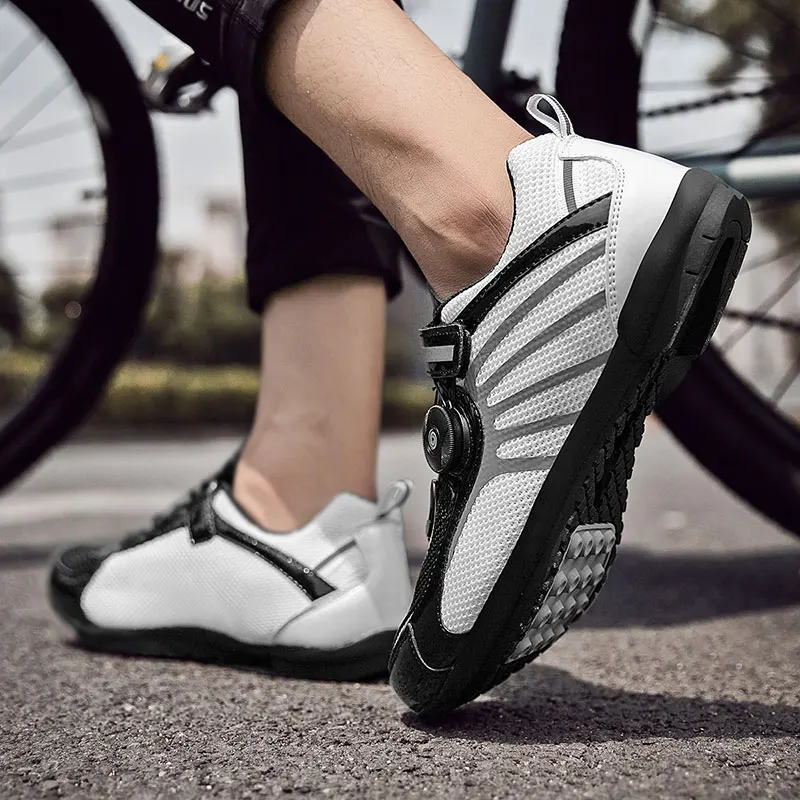 

Flat Cycling Sneakers MTB Shoes for Men 2021 Reflective Road Bike Shoes Women Racing Bicycle Sneakers Athletic Cycling Shoes
