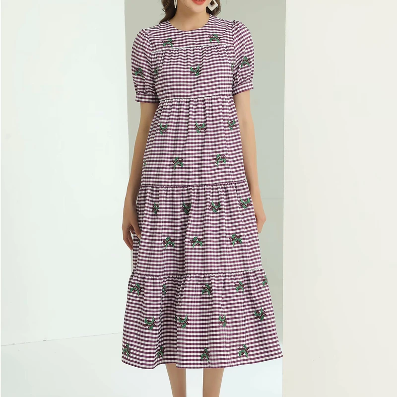 

2021 Summer New Runway Retro Ethnic Style Stripes Embroidery Flowers Short-Sleeved Loose Mid-Length Dress Women'S Clothing