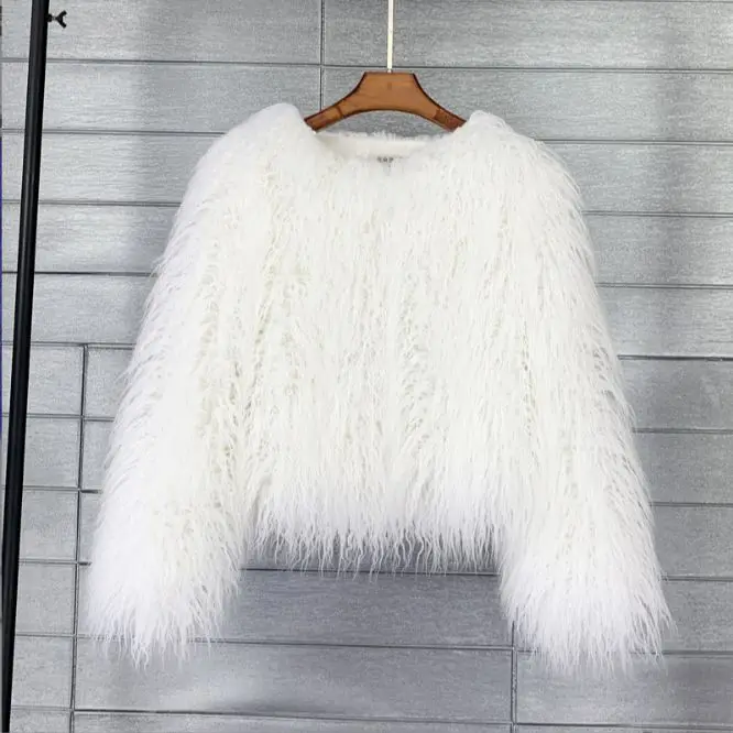 Faux Fur Coat Turkey Short Winter Ladies Fluffy Warmth Nightclub Party Korean Style Pure Color Beach Wool Female Fashion Top Gay