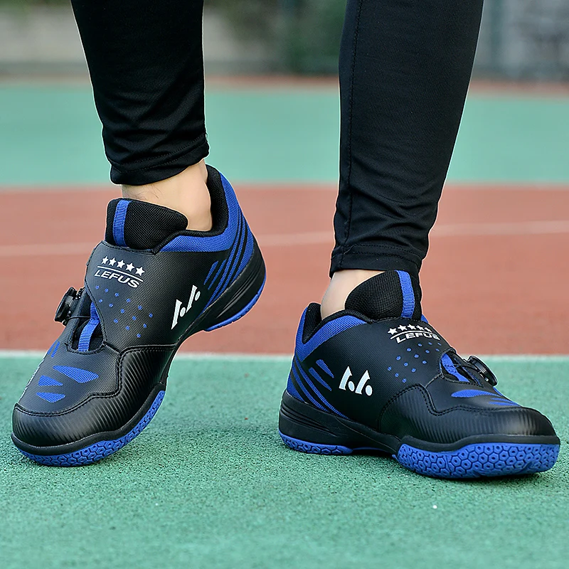 2020 Brand Badminton Shoes for Men Womens Outdoor Professional Volleyball Sneakers Men Spring Lightweight Table Tennis Shoes New