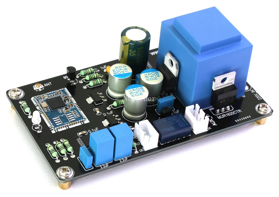 

CSR8675 Bluetooth receiving PCM5102A decoding module DAC with signal switching power amplifier installation