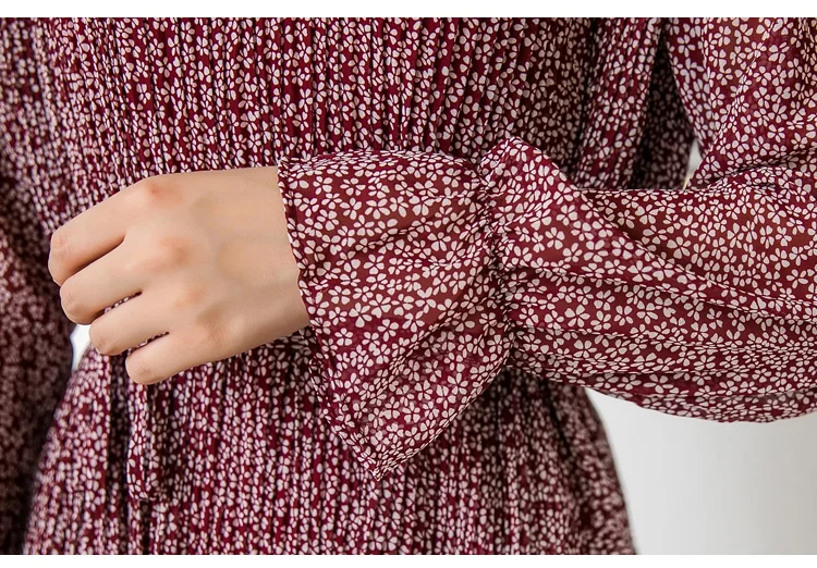 Женское шифоновое платье трапеция средней длины элегантное весеннее с цветочным