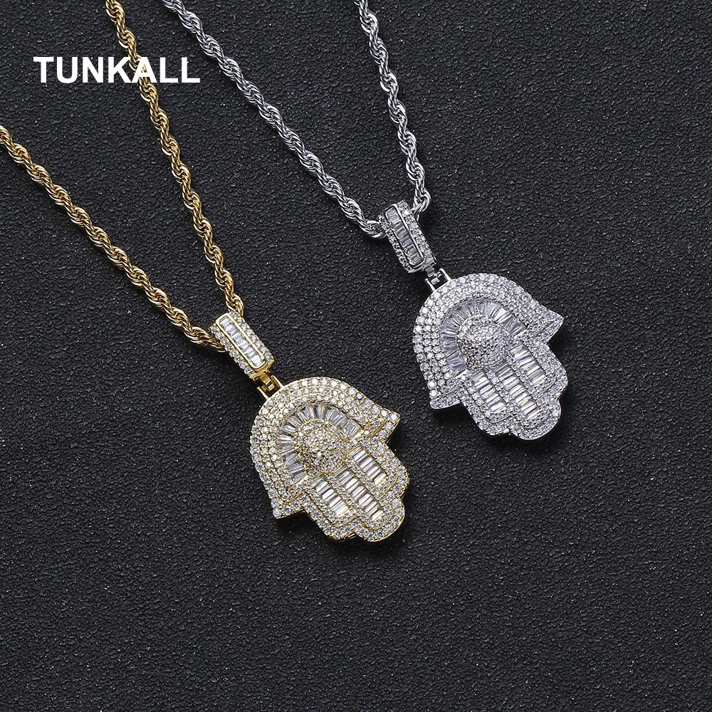 Мужская латунная подвеска с закрепкой в виде Зубцов украшенная фианитом