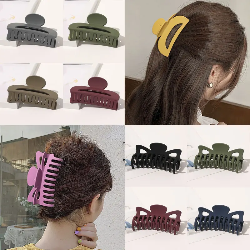 

1PC Oversize Hollow Geometric Hair Claws Frosted Hairpins Women Solid Color Makeup Washing Face Tool Hair Clips Hair Accessories