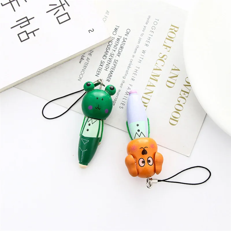 1 шт. деревянная шариковая ручка с маленьким мультяшным животным |