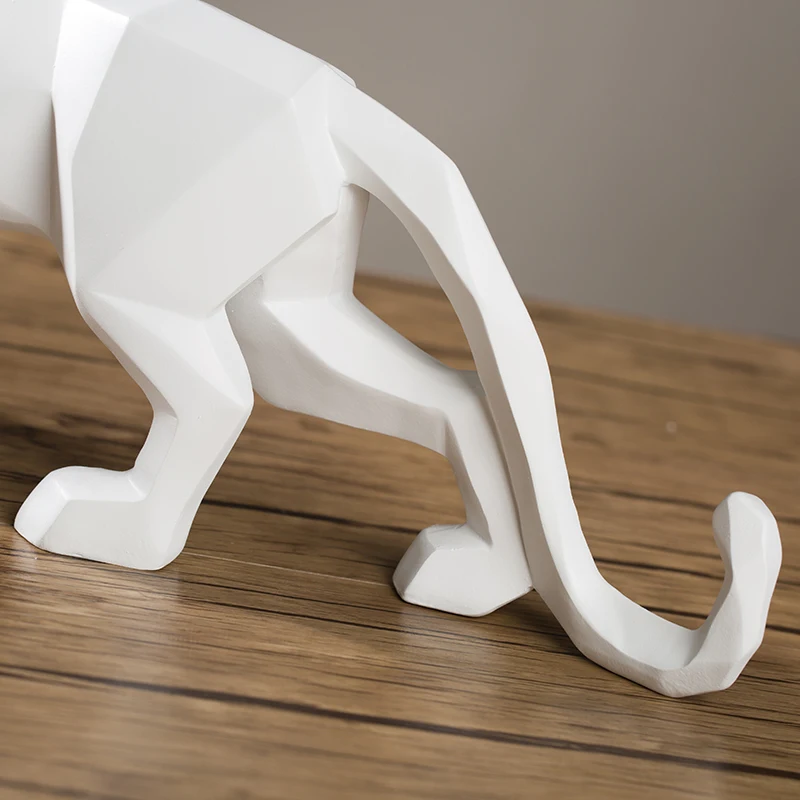 

4 Color Modern Abstract Black/White Geometric Leopard Statue Desktop Resin Panther Crafts Sculpture Home Decor Animal Figurine