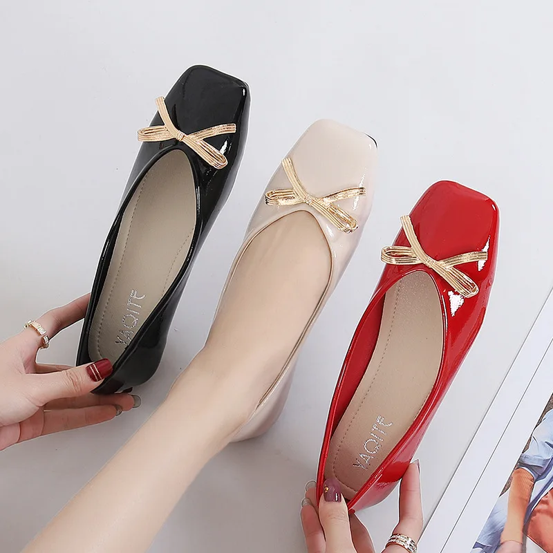 

Женские туфли без каблука, повседневные туфли с квадратным носком, на мягкой подошве, с закрытым носком, в Корейском стиле, большие размеры, ...