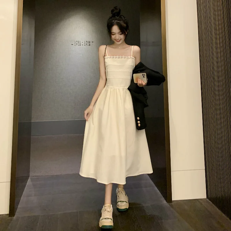 Черное маленькое ароматизированное пальто женская одежда на весну и осень