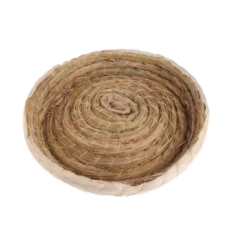 Топ-ручной птицы гнездо кукурузы листья и соломы инкубации кровать ухаживания