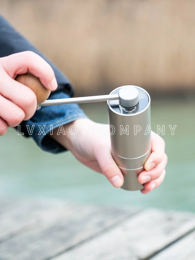 値段 シルバーコーヒーメーカーステンレス鋼のコーヒーグラインダーハンドクランクポータブルアジャスタブルグラインダーマニュアルmoedorキッチン用品ED50MD