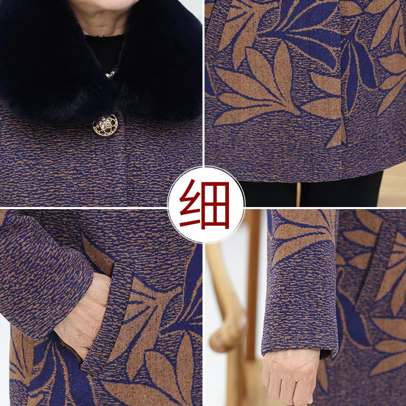 Женское зимнее шерстяное пальто среднего возраста с меховым воротником и