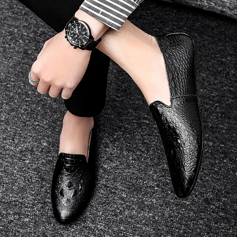 Мокасины мужские из натуральной кожи Роскошные туфли без застежки повседневные