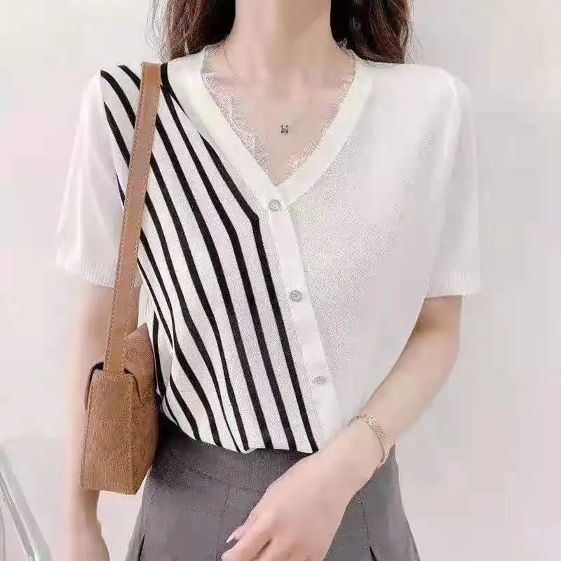 

Striped V-neck lace splicing ice thin short sleeve single breasted T-shirt