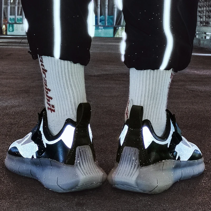 Высокое качество Износостойкие высокие эластичные светящиеся кроссовки мужские