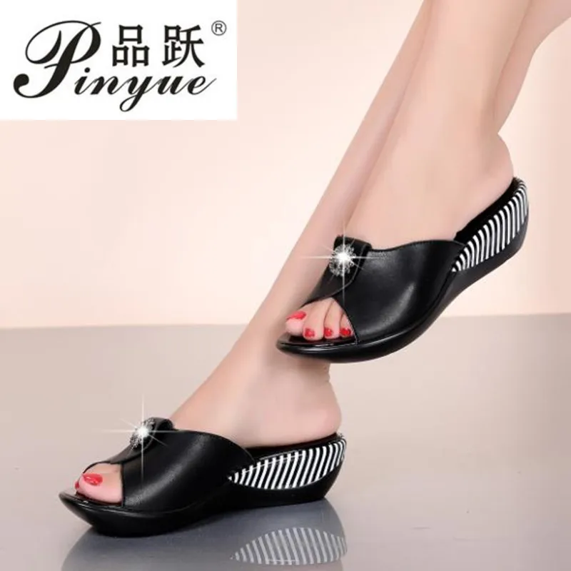 size 35--42 Diamond slippers Genuine Leather Slippers New Fashion Antiskid Summer Womens Rhinestone Sandals | Обувь