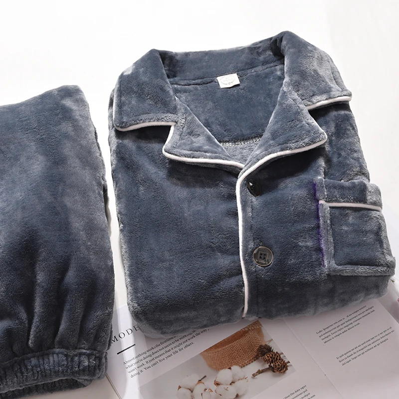 Рисунок 2 - Зимняя пижама из кораллового флиса для мужчин