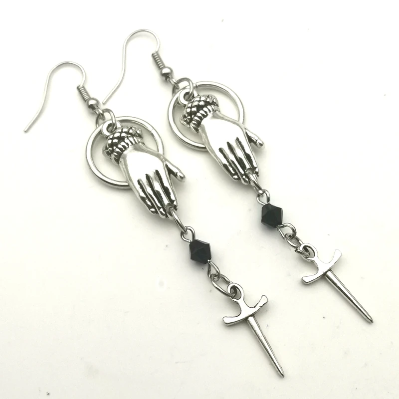 

Victorian Dagger Earrings - Black Gothic Earring, Romantic, Tradgoth, Witch, Witchy, Vintage Style