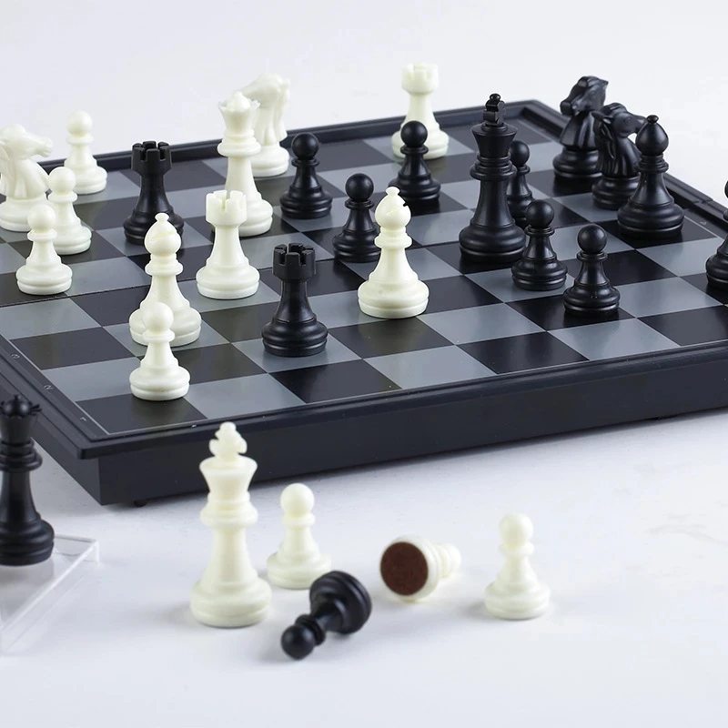 NewHigh Quality Chess Game Medieval Set With Chessboard 32 Pieces Gold Silver Magnetic WPC | Спорт и развлечения
