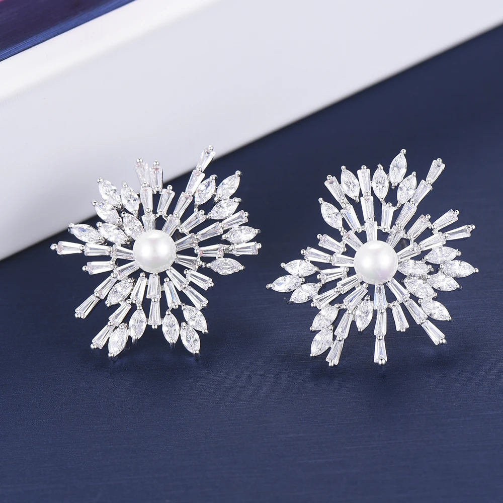 

LARRAURI 25*29mm Fashion Jewelry Women Korean Earrings Imitation Pearl Stud Luxury Cubic Zirconia Inlaid Earrings 2019