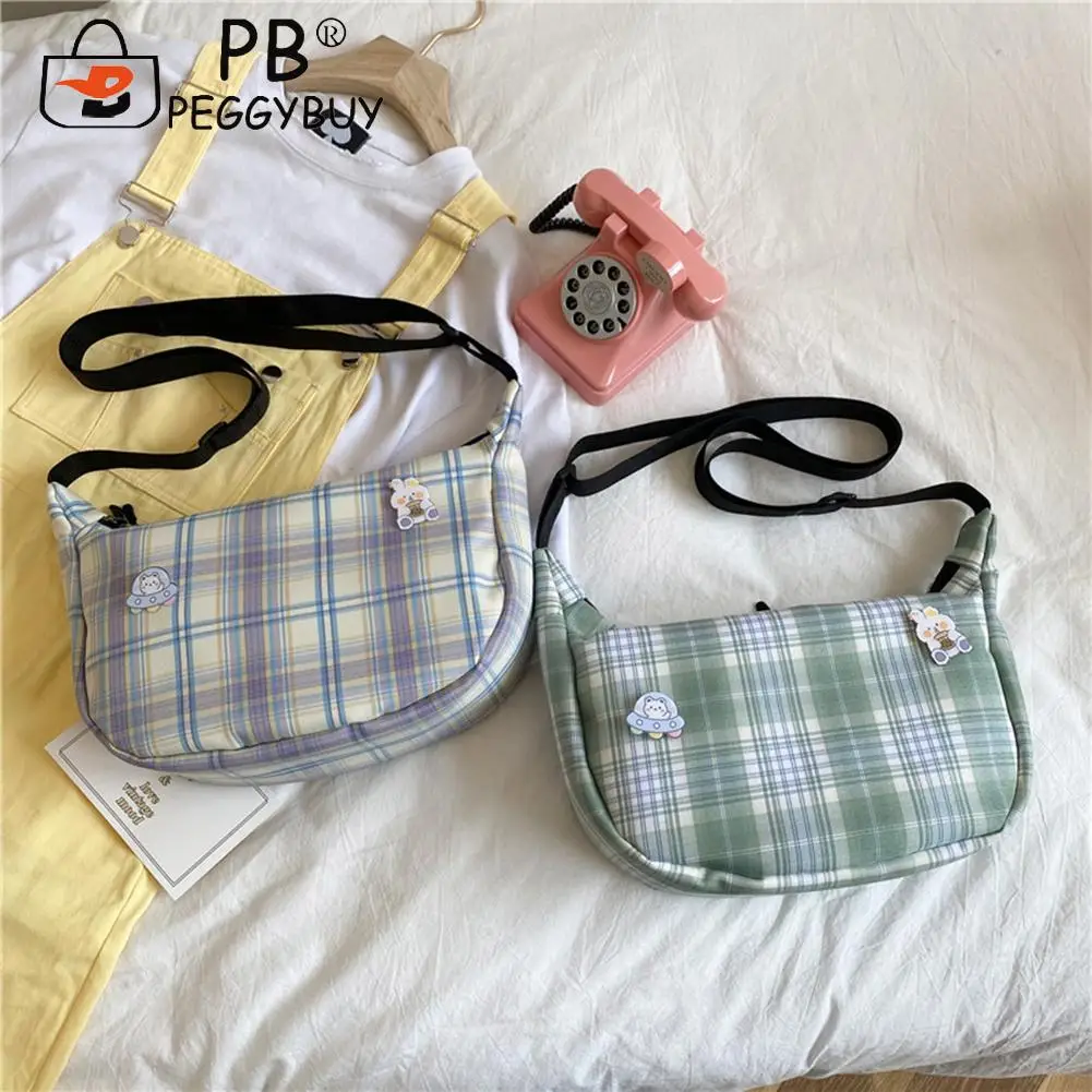 

Vintage Women Plaid Printing Shoulder Crossbbody Bag Casual All-match Canvas Cartoon Pin Handbags Portable Student Samll Pouch