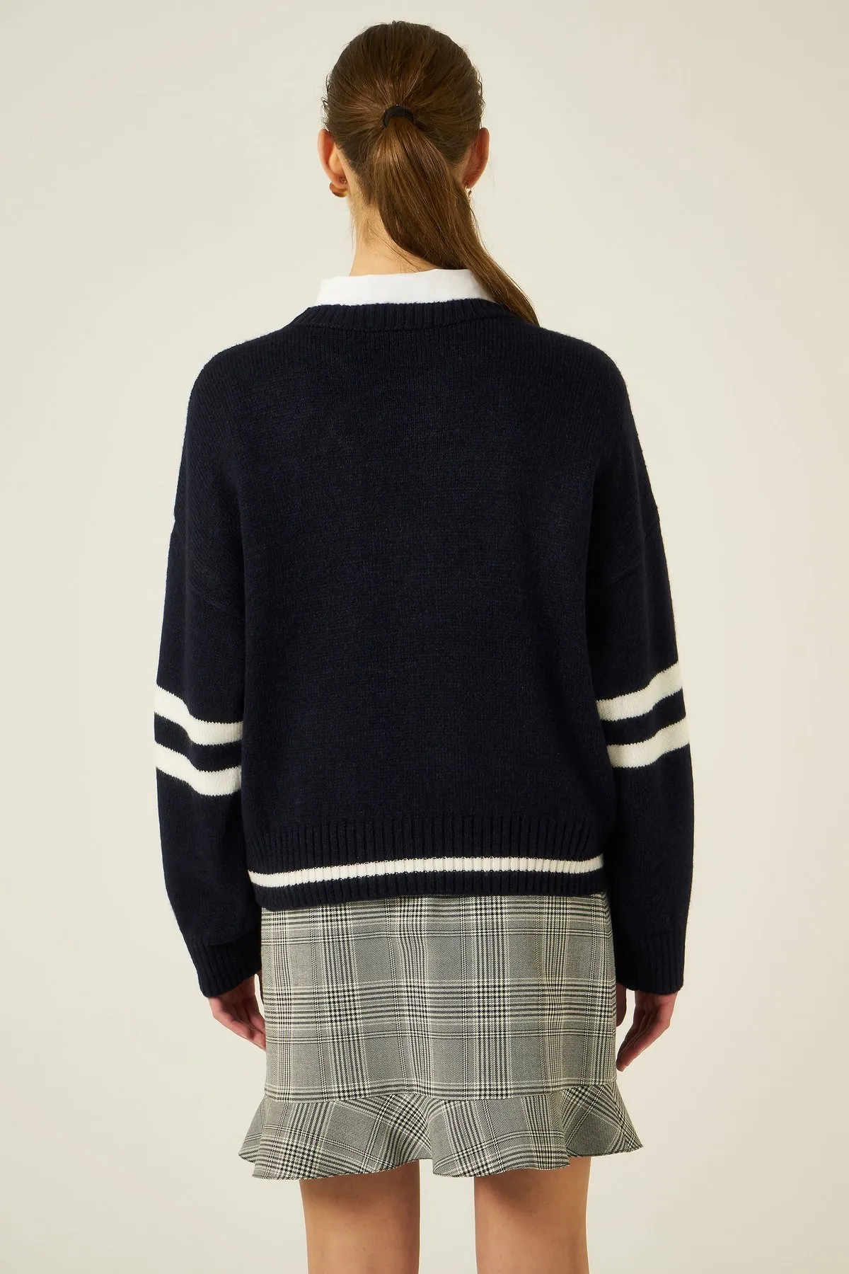 Трикотажный свитер с велосипедным воротником-темно-синий |