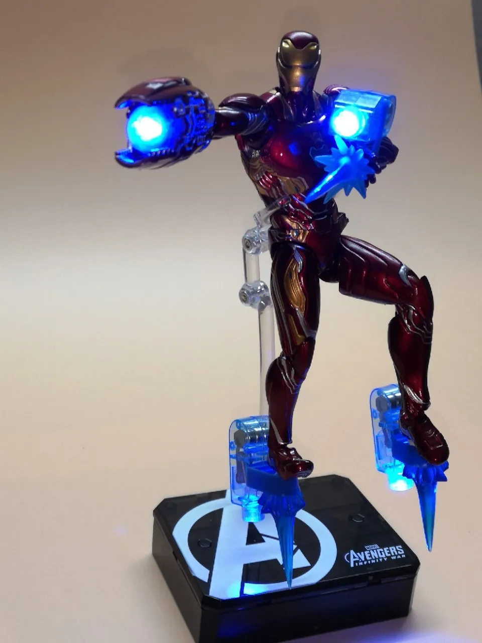 

MARVEL Avengers Iron Man Super alloy MK50 PVC Action Figure Toys Dolls Gifts for Children 16cm