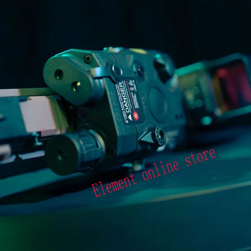 

SPT Element Airsoft LA-5C PEQ 15 UHP Appearance Green/IR Laser And Flashlight (EX419)