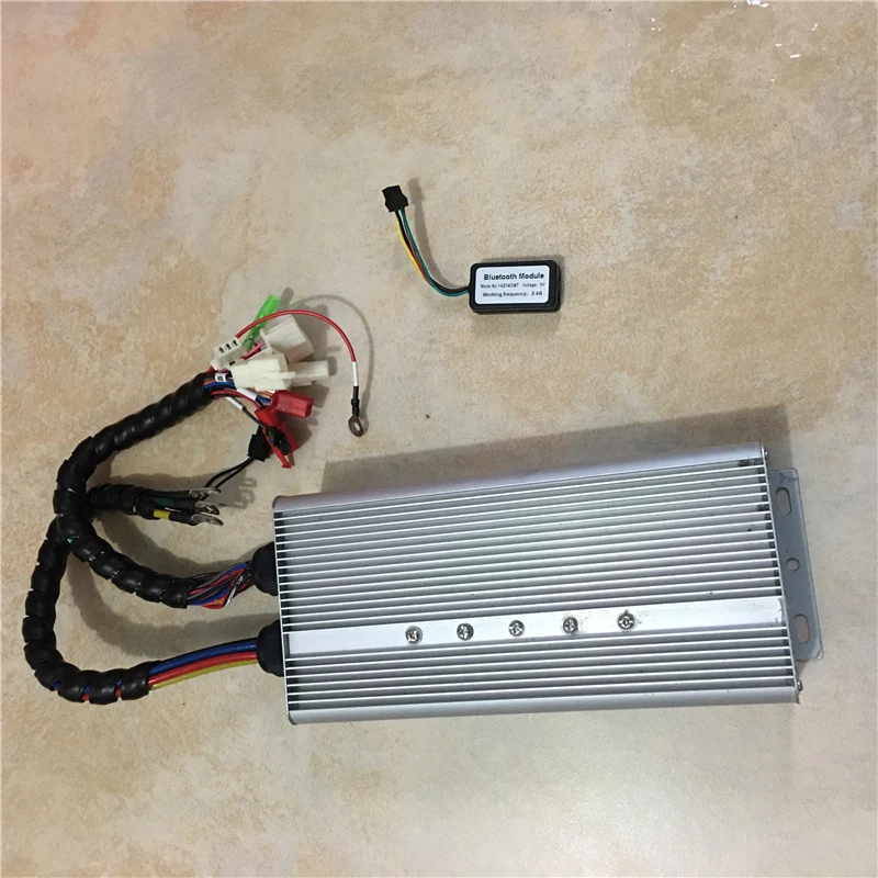 

Yuyang King YKZ12080 60V 72v 120V 80A 1-3KW BLDC Controller with Bluetooth For Electric Scooter Motor
