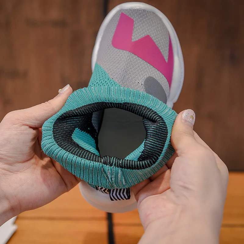 Новые осенние детские ботинки спортивная обувь носки для мальчиков и девочек