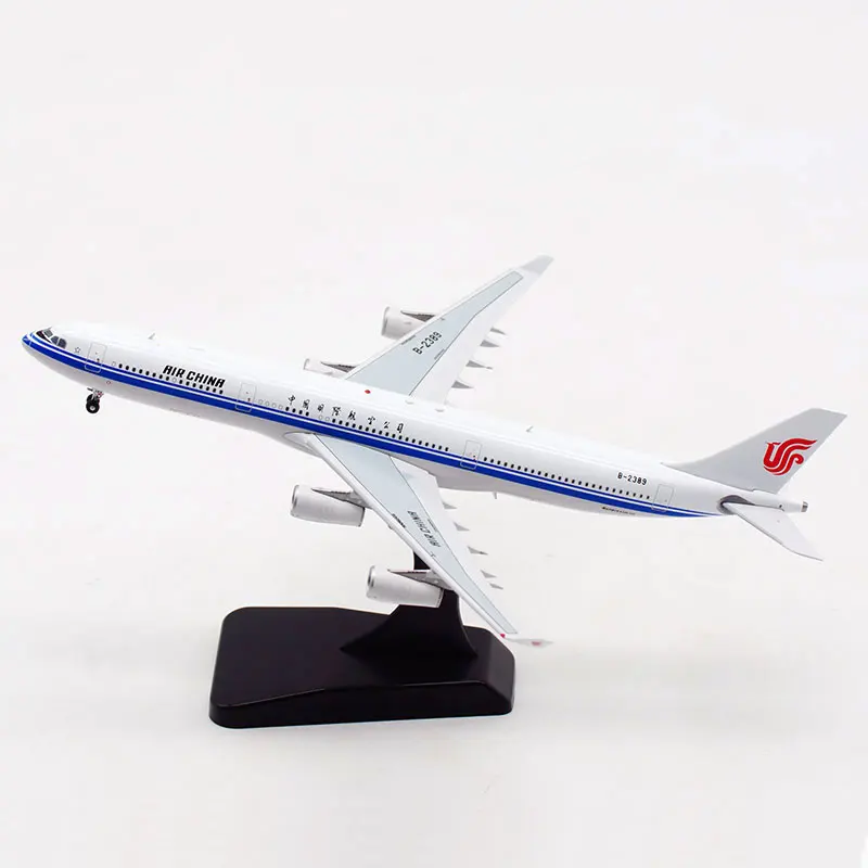 

1:400 масштаб Китайская международная дыхательные пути A340-300 авиакомпаний модель с основанием сплава модели самолетов для Коллекционная суве...