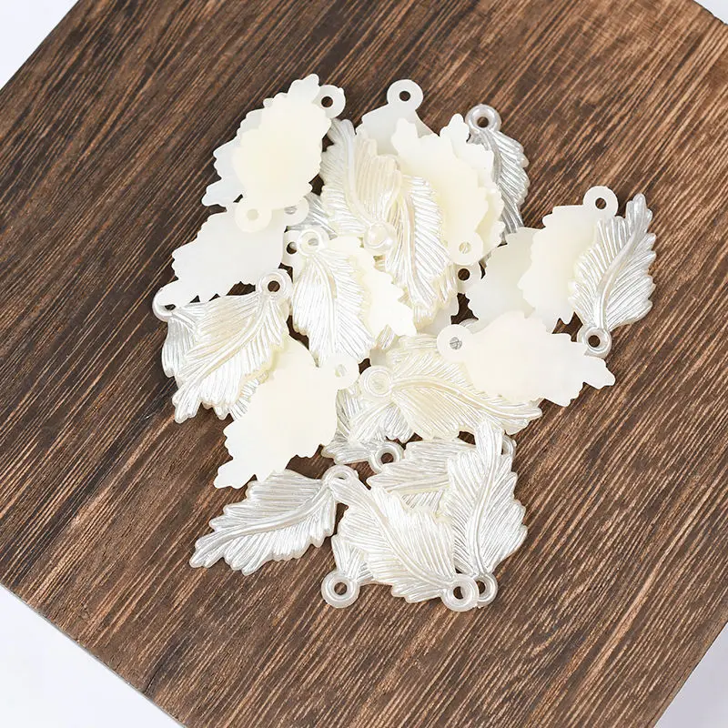 Бусины с имитацией жемчуга белые полулистья из АБС пластика Пришивные Кабошоны