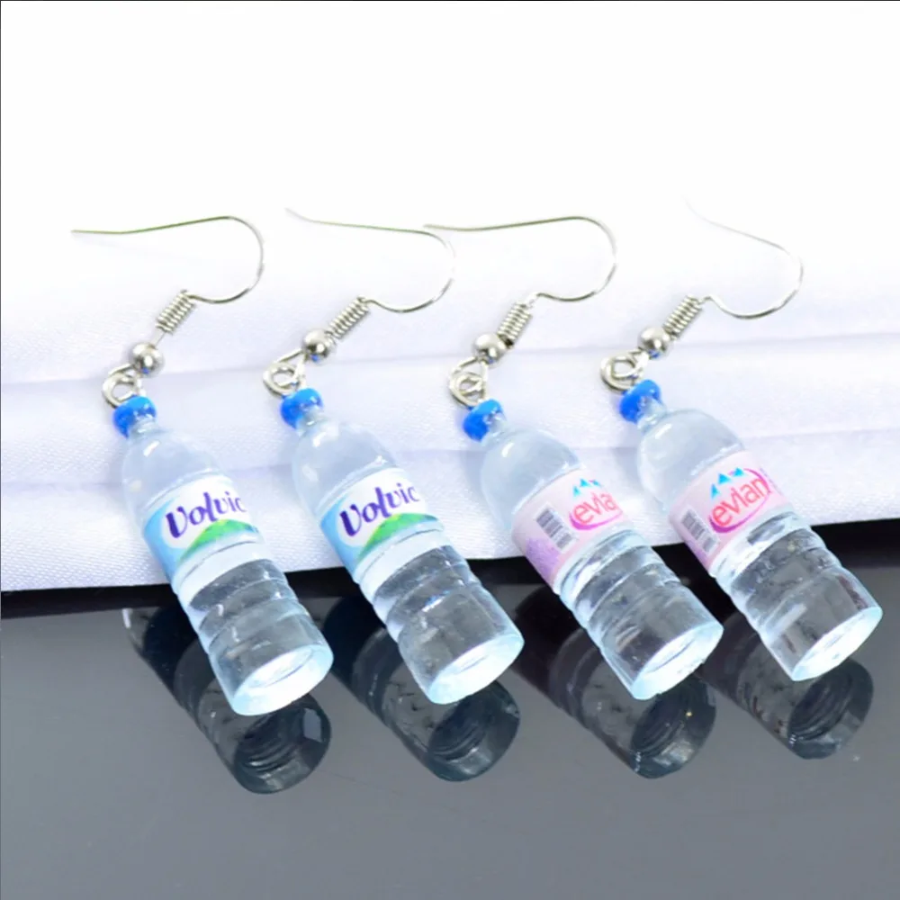 1 пара модных небольших Подвесок в виде бутылки с минеральной водой