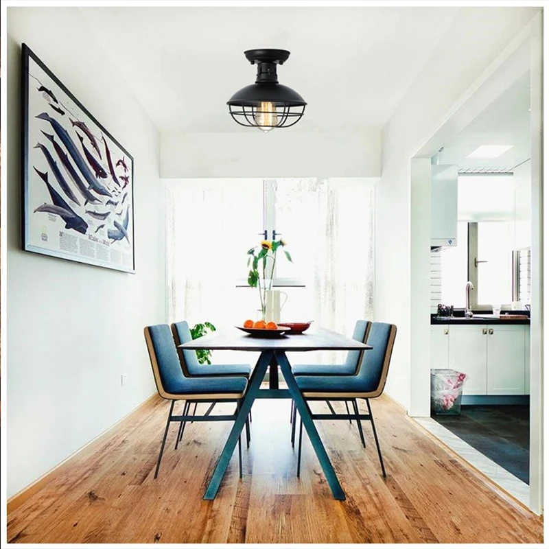 Подвесной ретро светильник в стиле лофт на цепочке для столовой железная лампа