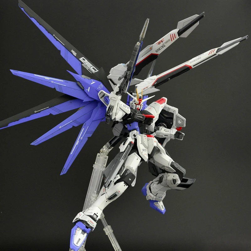 Дабан модель 1/100 мг ZGMF X10A СВОБОДА GUNDAM 2 0 из печати Редкие пятно экшн футболка с
