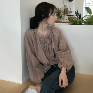 Демисезонная женская хлопковая свободная кружевная блузка с круглым вырезом, однобортная рубашка с рукавом реглан, топы на шнуровке 2020